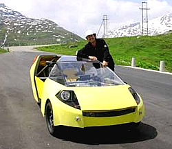 Palmer mit seinem Solartaxi